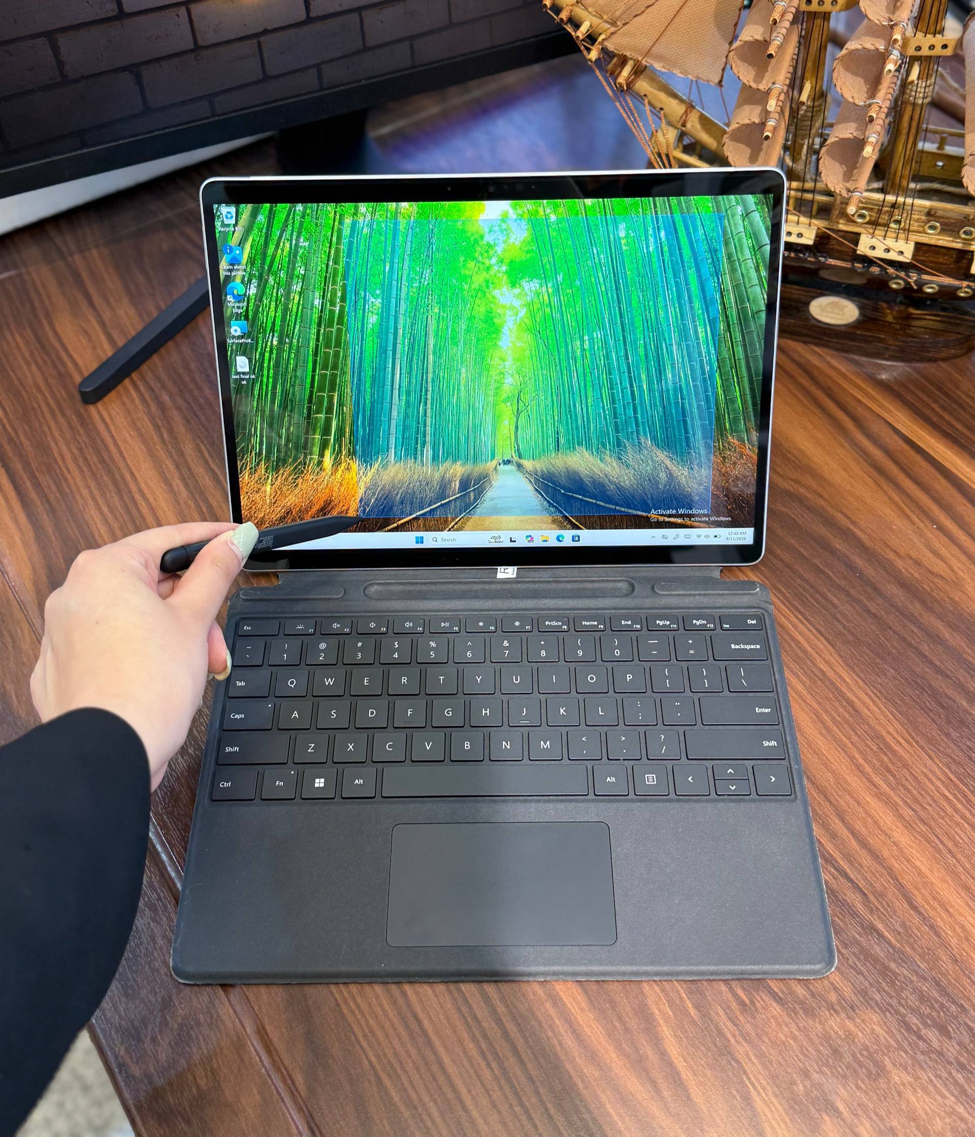 لپ تاپ تبلتی Microsoft Surface Pro 8 |...